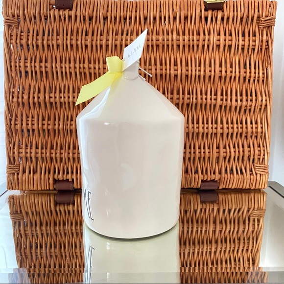 Rae Dunn Bee Birdhouse - Picture 6 of 8